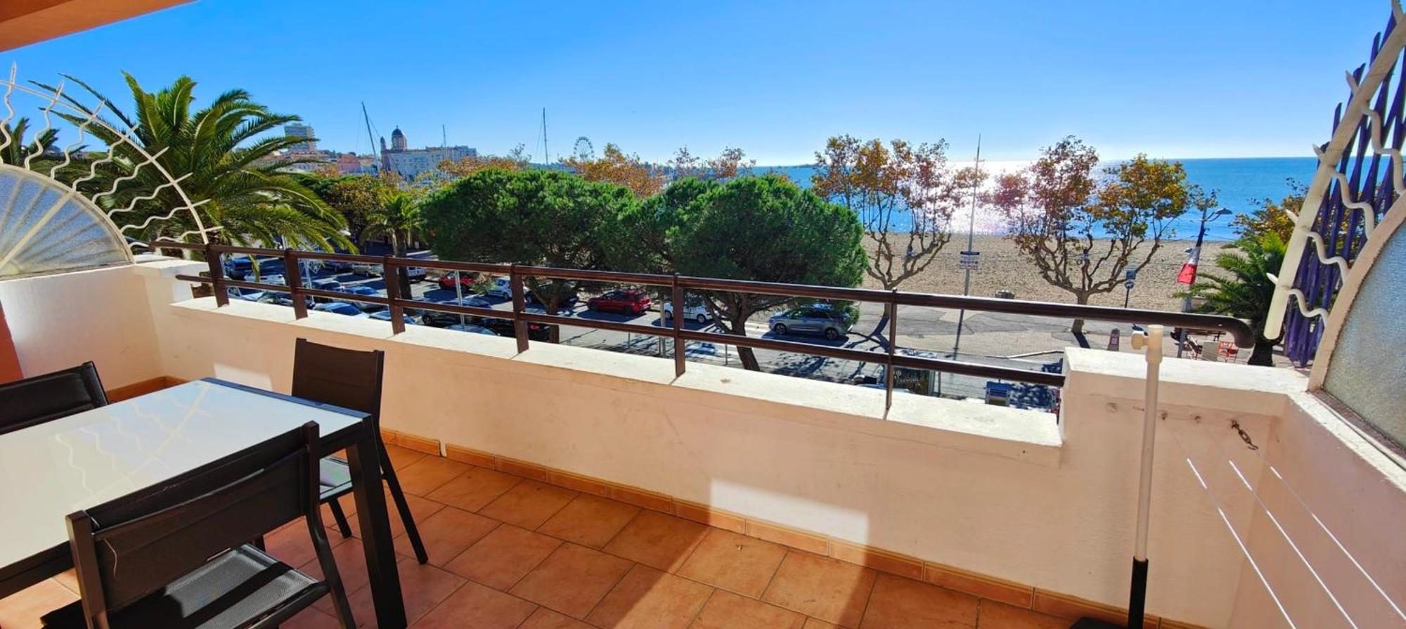 T2 With Terrace By The Sea Appartement Fréjus