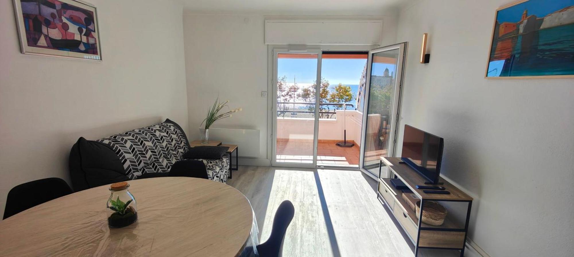 Appartement T2 With Terrace By The Sea Fréjus